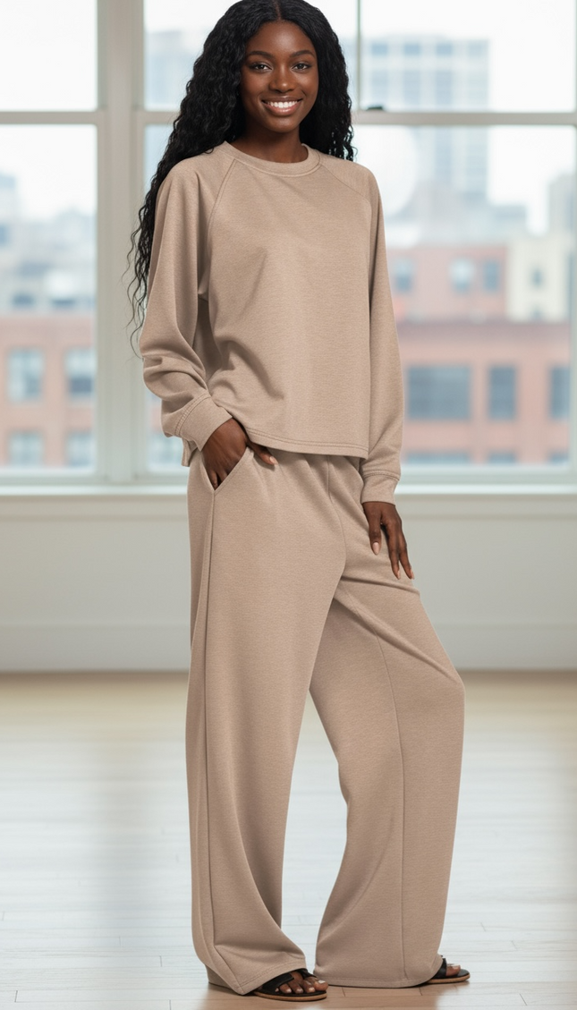 Crewneck Sweatshirt and Pants Set - Cocoa