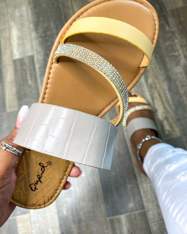 Athena Diamond Strap Slide Sandal - Grey