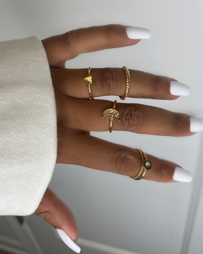 Unmatched Moon Ring Set - size 7